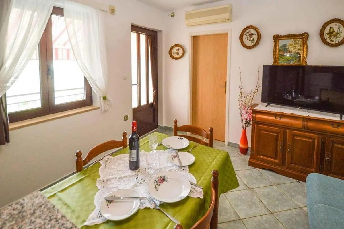 Apartment Mauro Rakalj